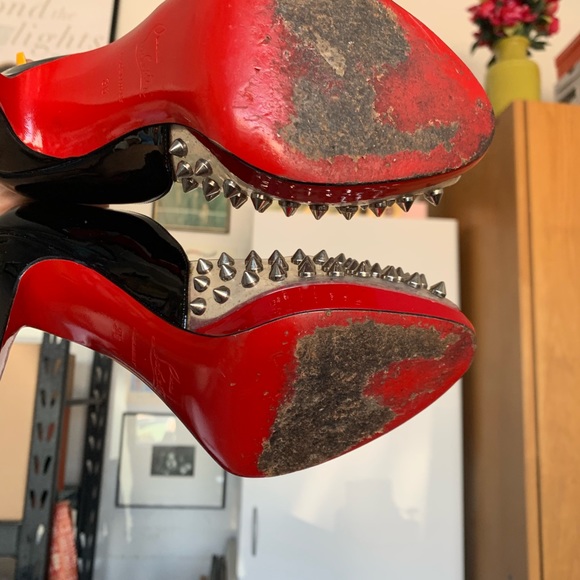 Louboutin heels - Picture 7 of 8